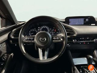 Mazda 3 2.0 e-SKYACTIV-G EVOLUTION AT