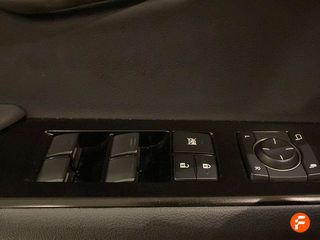 Lexus UX 2.0 250h Business City