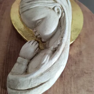 Virgen Niña Relieve Dorado Madera