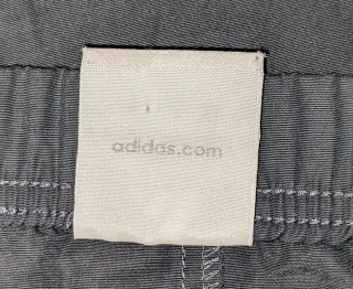 Pantalón corto Adidas L