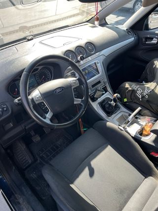 VENDO SE ESTUDIAN CAMBIOS