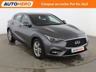 Infiniti Q30 2.2 Diesel Premium Tech FWD