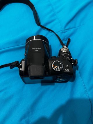 Cámara Fujifilm FinePix S4230