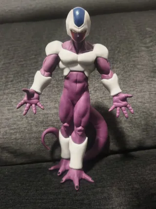 Figura Anime Morada y Rosa