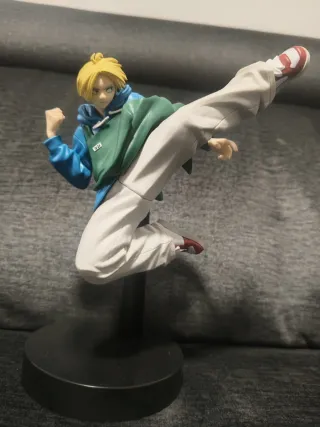 Figura Anime Morada y Rosa