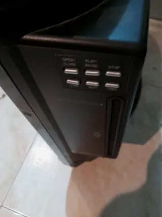 TV Supratech con DVD incorporado