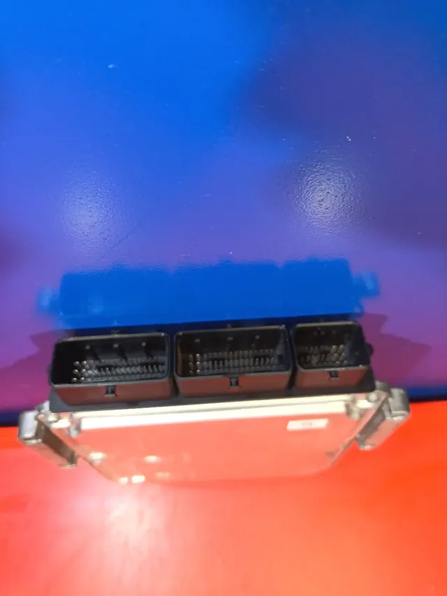 ECU Bosch 0 281 019 148