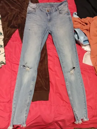 Vaqueros FB Sister desgastados talla 38