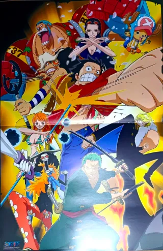 Pósters One piece que vienen en pequeñas revistas.