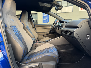 Volkswagen Golf 8R 4Motion 320cv 2023