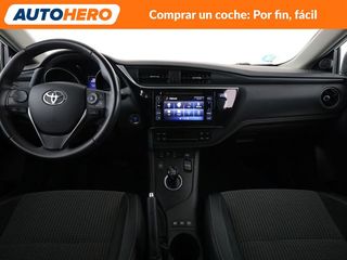 Toyota Auris 1.8 Hybrid Business