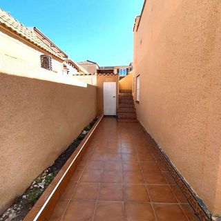 Chalet en alquiler en La Siesta - El Salado - Torreta en Torrevieja