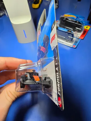 Hot wheels F1 mclaren formula 1 team