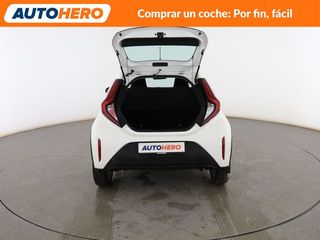 Toyota Aygo X Cross 1.0 Play