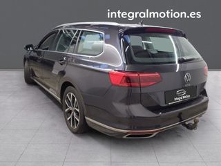 Volkswagen Passat Variant GTE 1.4 TSI e-Power 115kW + 85kW