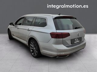 Volkswagen Passat Variant 1.4 TSI DSG6 GTE Business 5d