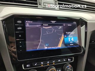 Volkswagen Passat Variant 1.4 TSI DSG6 GTE Business 5d