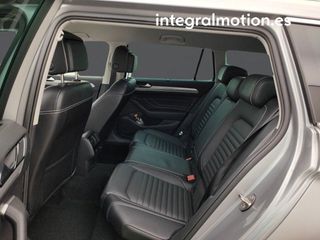 Volkswagen Passat Variant 1.4 TSI DSG6 GTE Business 5d