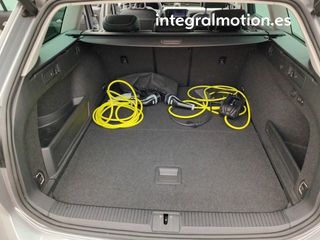 Volkswagen Passat Variant 1.4 TSI DSG6 GTE Business 5d