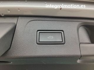 Volkswagen Passat Variant 1.4 TSI DSG6 GTE Business 5d