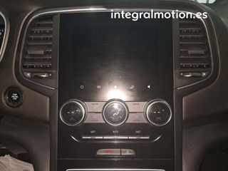 Renault Megane S.T. Intens Blue dCi 85 kW (115CV)