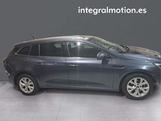 Renault Megane S.T. Intens Blue dCi 85 kW (115CV)