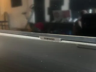 Samsung 55 Smart TV 4K UHD 55AU7105