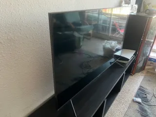 Samsung 55 Smart TV 4K UHD 55AU7105