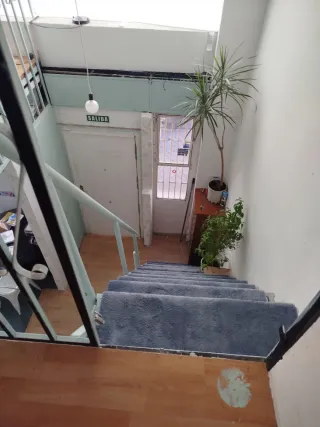 Escalera altillo metálica 11 peldaños