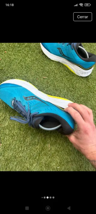 Zapatillas Saucony running azul y amarillo