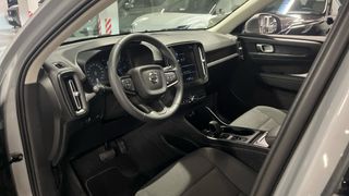 VOLVO XC40 1.5 T2 ESSENTIAL AUTO 129 5P