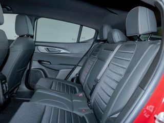 ALFA ROMEO TONALE HIBRIDO ENCHUFABLE 280CV 4X4 AUTOMATICO