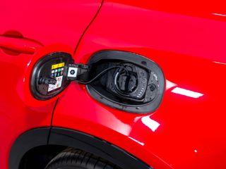 ALFA ROMEO TONALE HIBRIDO ENCHUFABLE 280CV 4X4 AUTOMATICO