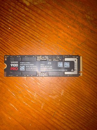 SSD Samsung 9100 PRO 4TB NVMe