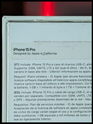 iPhone 15 Pro Nero/Grigio - Come Nuovo
