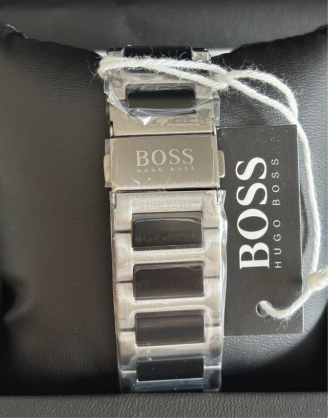 Reloj Hugo Boss Negro y Plateado
