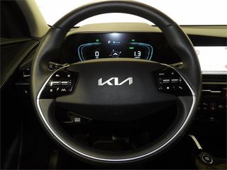 KIA Niro 1.6 GDi HEV 95kW (129CV) Drive