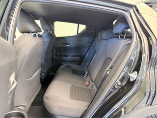 TOYOTA Toyota C-HR 5P Advance 180H e-CVT