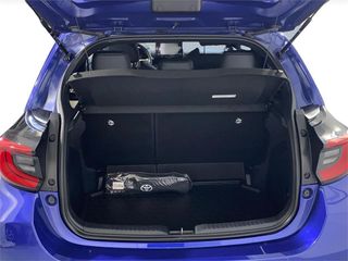 TOYOTA Yaris 120H 1.5 Style