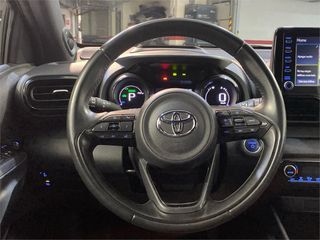 TOYOTA Yaris 120H 1.5 Style