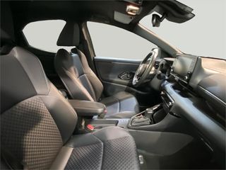 TOYOTA Yaris 120H 1.5 Style