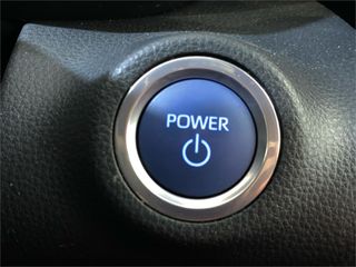 TOYOTA Yaris 120H 1.5 Style