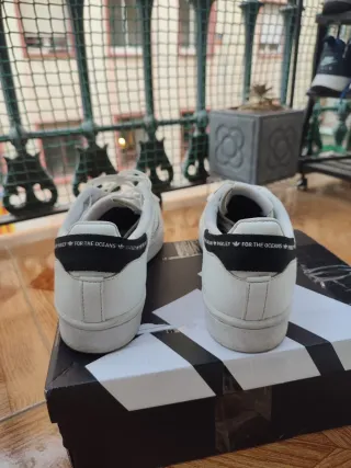 Adidas Superstar Blancas Talla 35,5