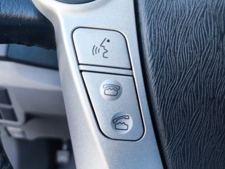 TOYOTA Prius 1.8 HSD ADVANCE