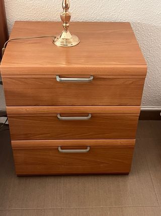 Cama 135 con cabecero, mesillas y cómoda