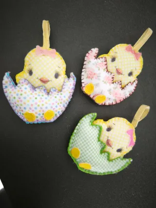 Decorazioni Pasquali fatte a mano: Pulcini