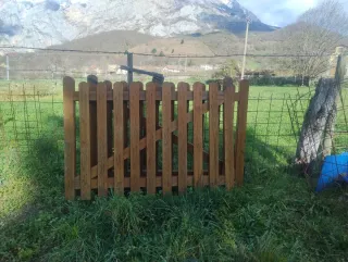 Portillera de madera para valla