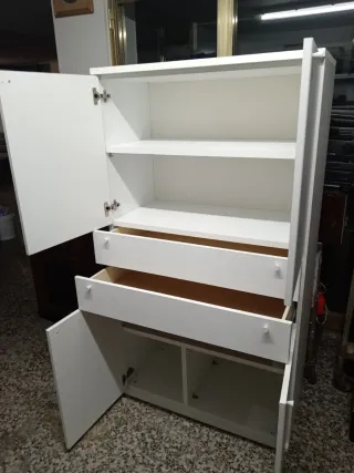 Mobile contenitore bianco