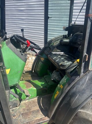 Tractor John Deere 5500