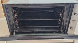 Campana extractora de acero inoxidable + horno.